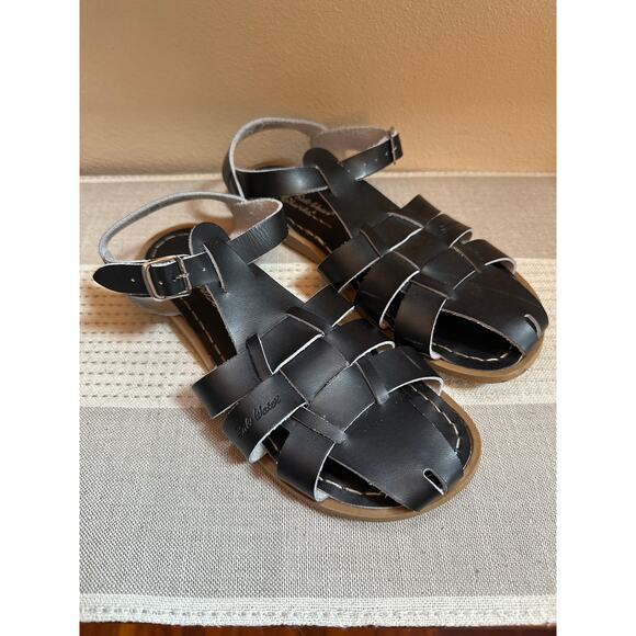Salt Water Sharks Black Leather Sandals Women's size 6 - Picture 1 of 7